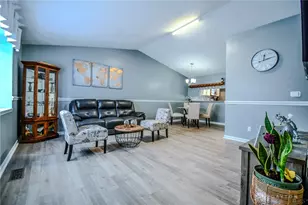 8286 Briar Ridge Ct, Dayton, OH 45424 - Photo 8