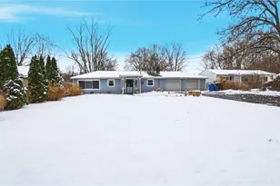 793 Greenwood Ln, Union Township, OH 45245 - Photo 4