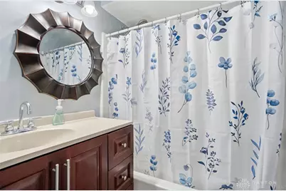 793 Greenwood Lane, Cincinnati, OH 45245 - Photo 28