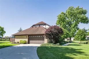7580 Turtle Creek Dr, Dayton, OH 45414 - Photo 2