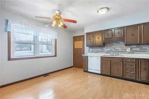 711 Doral Dr, Xenia, OH 45385 - Photo 8