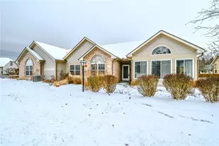 2151 Willow Run Cir, Mad River Twp, OH 45323 - Photo 2