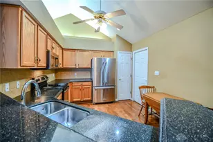 2151 Willow Run Cir, Mad River Twp, OH 45323 - Photo 6