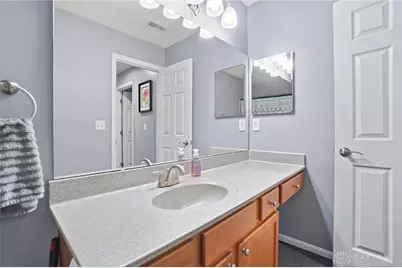 206 Cloverleaf Circle, Englewood, OH 45322 - Photo 50