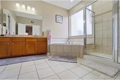 206 Cloverleaf Circle, Englewood, OH 45322 - Photo 34