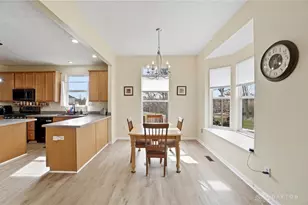 206 Cloverleaf Cir, Englewood, OH 45322 - Photo 16