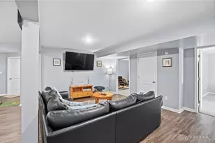 206 Cloverleaf Cir, Englewood, OH 45322 - Photo 66