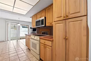 5335 Glendon Ln, Kettering, OH 45440 - Photo 12