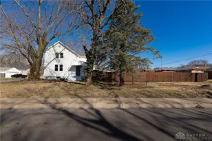 1103 Kercher St, Miamisburg, OH 45342 - Photo 2