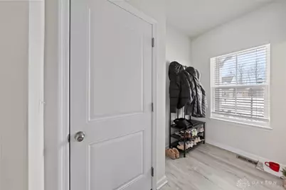 1013 Fairwater Springs Drive, Dayton, OH 45458 - Photo 18