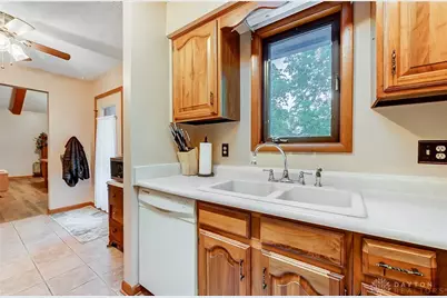 536 Queen Eleanor Court, Miamisburg, OH 45342 - Photo 22