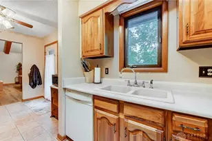 536 Queen Eleanor Ct, Miamisburg, OH 45342 - Photo 22