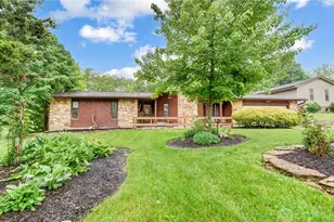 536 Queen Eleanor Ct, Miamisburg, OH 45342 - Photo 4