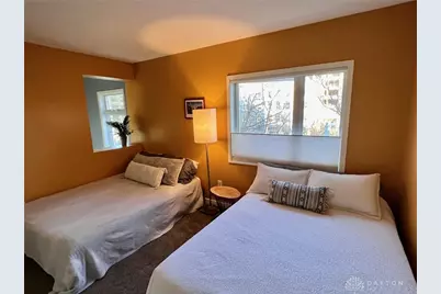 127 N Patterson Boulevard, Dayton, OH 45402 - Photo 24