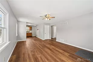 581 Washington Ave, Urbana, OH 43078 - Photo 12