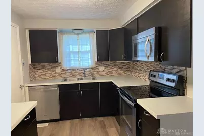 7207 Belle Plain Drive, Dayton, OH 45424 - Photo 8