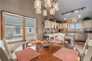 2223 4 Seasons Trail, Miami Township, OH 45342 - Photo 8