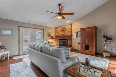 2223 Four Seasons Trail, Miami Township, OH 45342 - Photo 6