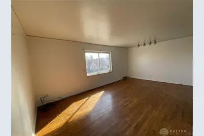 15 W Maplewood Avenue, Dayton, OH 45405 - Photo 8