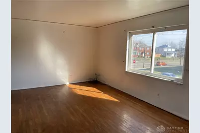 15 W Maplewood Avenue, Dayton, OH 45405 - Photo 6