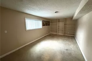 1740 E Lindsey Ave, Miamisburg, OH 45342 - Photo 12