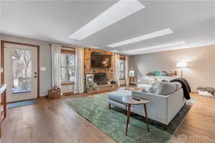 6370 Shadow Lake Trail, Centerville, OH 45459 - Photo 4