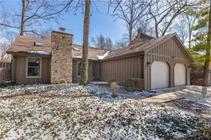 6370 Shadow Lake Trail, Centerville, OH 45459 - Photo 2