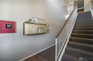 1610 Piper Ln, Dayton, OH 45440 - Photo 2