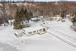 6285 Windsong Way, Zanesville, OH 43830 - Photo 38