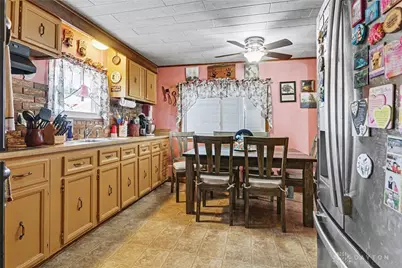 6285 Windsong Way, Zanesville, OH 43830 - Photo 10