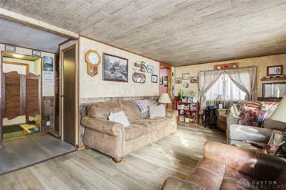 6285 Windsong Way, Zanesville, OH 43830 - Photo 8