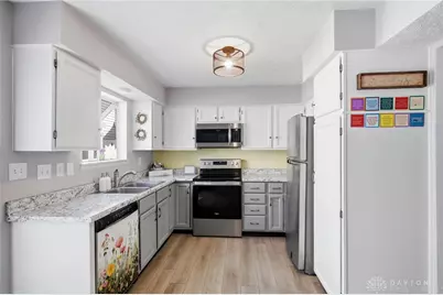 3167 Gracemore, Kettering, OH 45420 - Photo 12