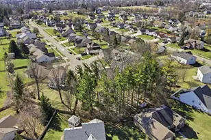 6822 Wintergreen Pl, Huber Heights, OH 45424 - Photo 6