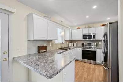 6822 Wintergreen Place, Huber Heights, OH 45424 - Photo 16