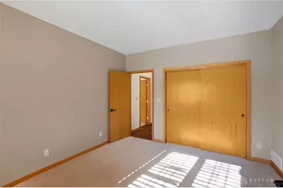 4524 Royal Ridge Way, Dayton, OH 45429 - Photo 44