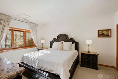 4524 Royal Ridge Way, Dayton, OH 45429 - Photo 40