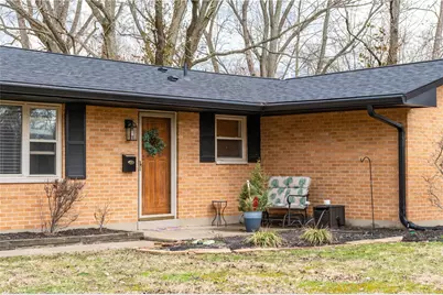 4102 Ridgetop Drive, Bellbrook, OH 45305 - Photo 2