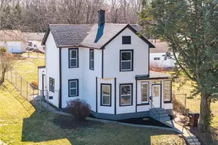 613 E 2nd St, Xenia, OH 45385 - Photo 2