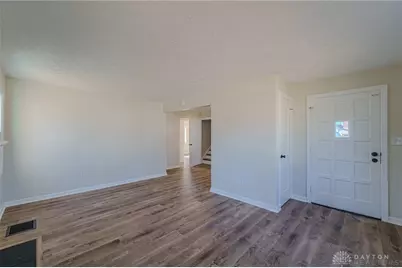 3250 Campus Drive, Dayton, OH 45406 - Photo 8