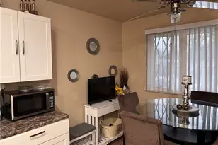 5037 Retford Dr, Dayton, OH 45417 - Photo 6