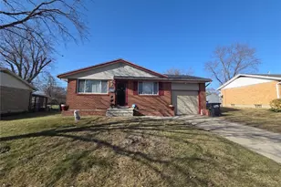 5037 Retford Dr, Dayton, OH 45417 - Photo 2