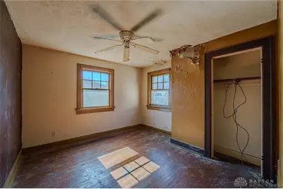 423 Sandalwood Drive, Dayton, OH 45405 - Photo 12