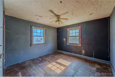 423 Sandalwood Drive, Dayton, OH 45405 - Photo 14