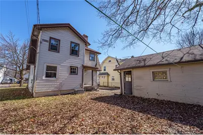 423 Sandalwood Drive, Dayton, OH 45405 - Photo 16