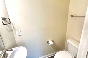 199 E Rochelle St, Cincinnati, OH 45219 - Photo 14