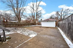 53 E Siebenthaler Ave, Dayton, OH 45405 - Photo 6