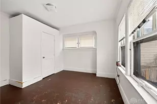 53 E Siebenthaler Ave, Dayton, OH 45405 - Photo 10