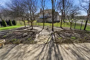 1914 Home Path Ct, Centerville, OH 45459 - Photo 46