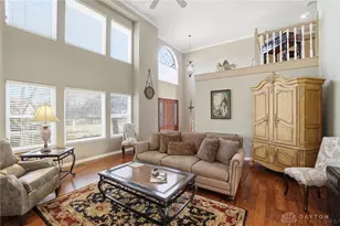 1914 Home Path Ct, Centerville, OH 45459 - Photo 8