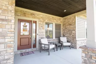 1610 Creekwood Dr, Troy, OH 45373 - Photo 4